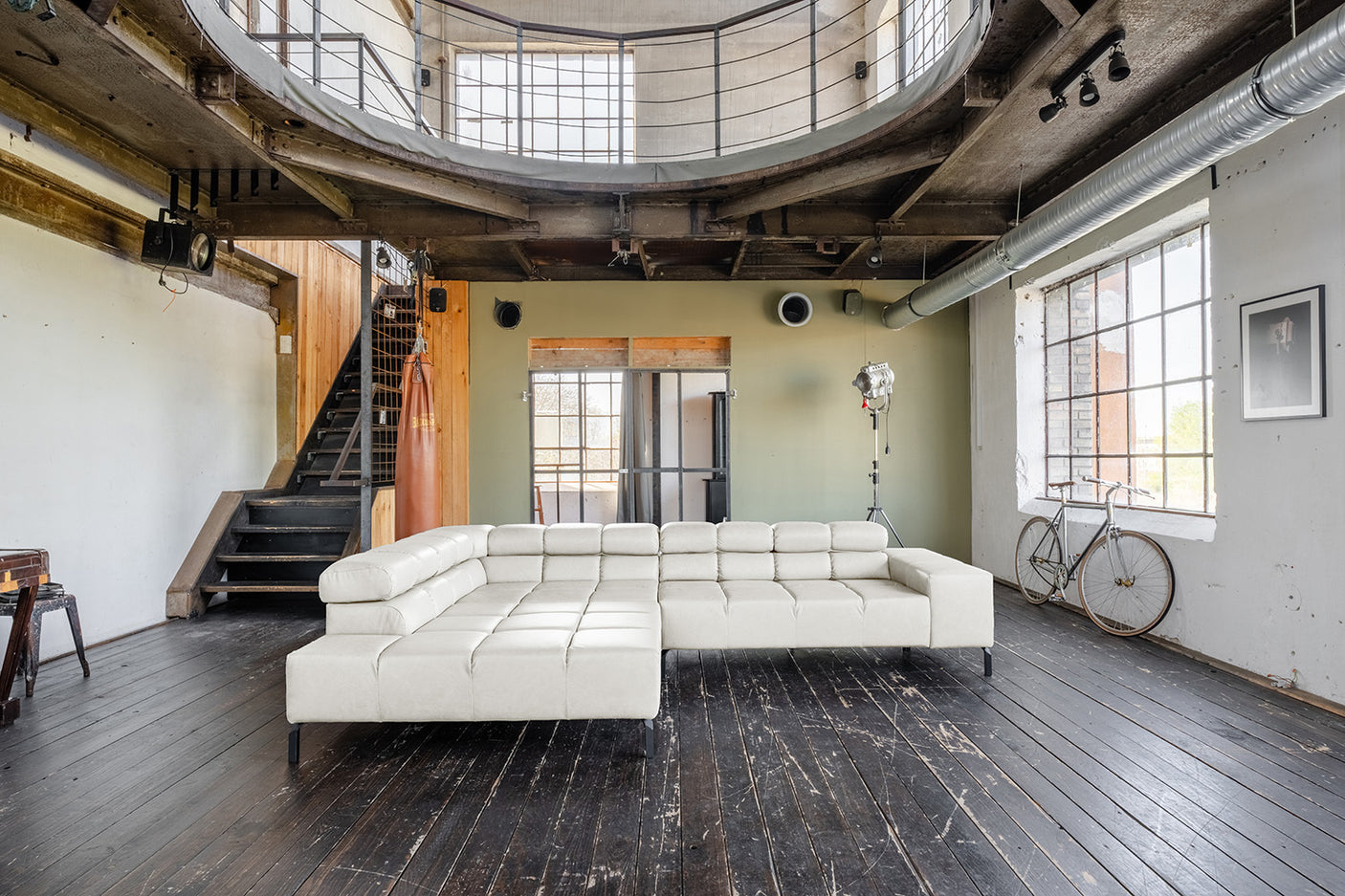 b1335662-6211-41b9-90bf-8070342fc29d