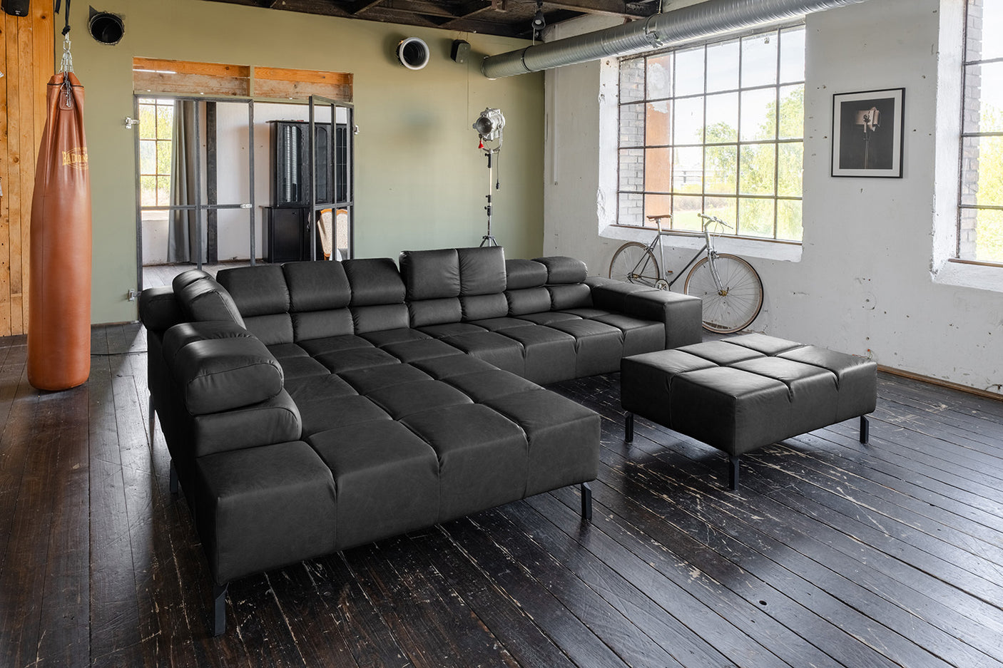 dd06e817-6b62-4cff-ba82-8646cf109284