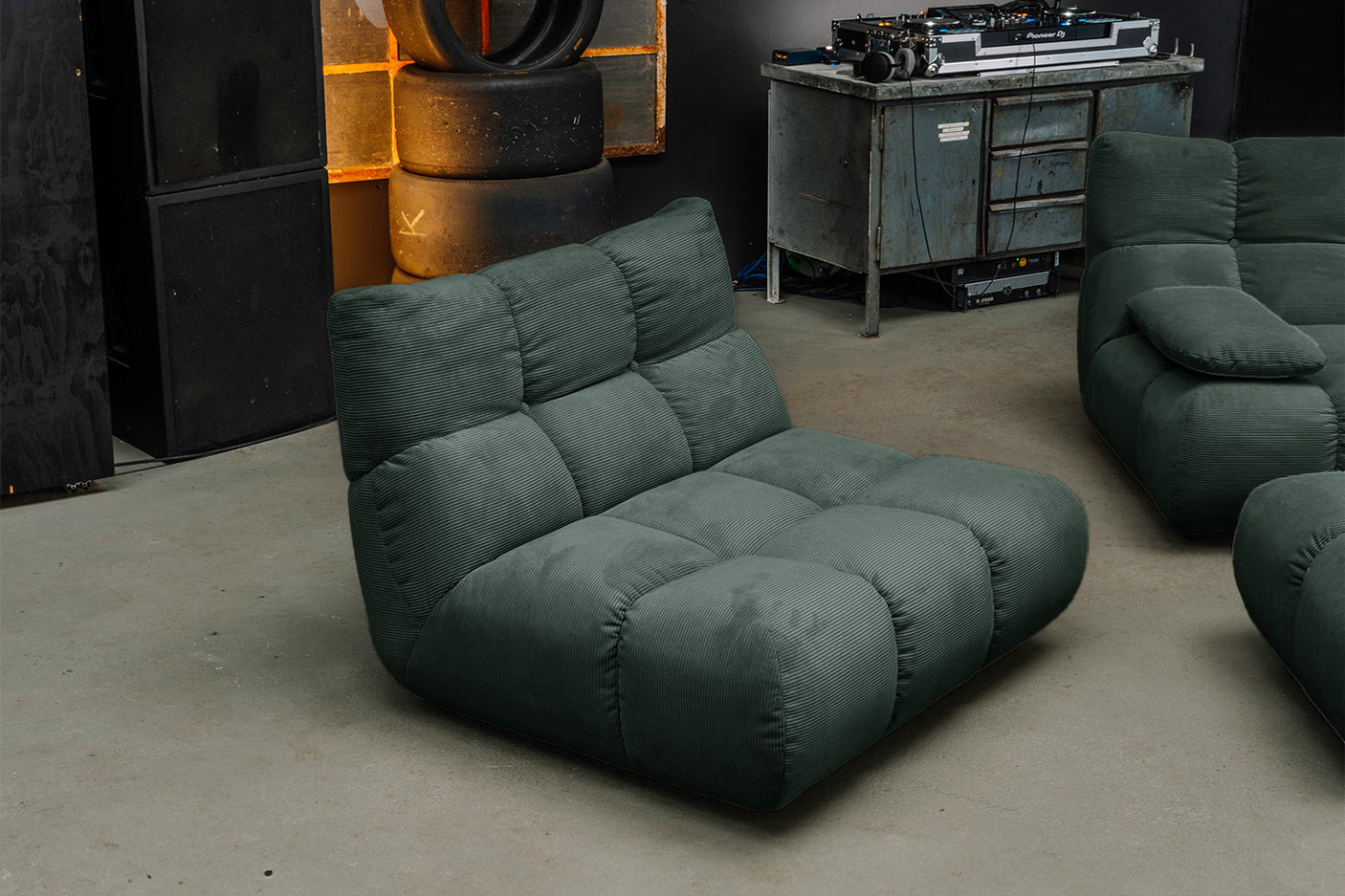 b317a592-db22-4e79-8afd-81fa38f85ee7