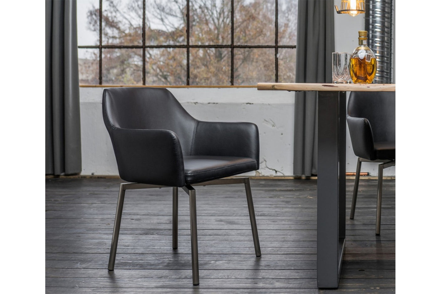 ebab5521-dd73-49d7-9331-e6b3711c909b