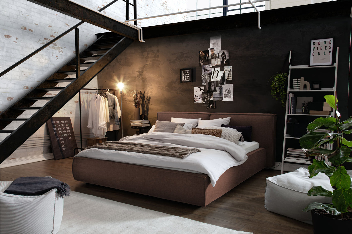 97684d2e-bcb9-43e9-b72e-d55133d9533c