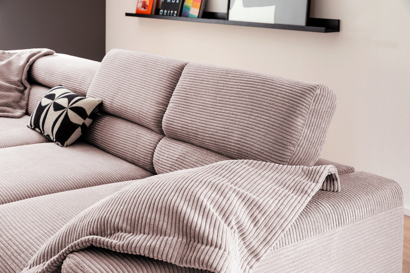 ccc183b8-fd47-4763-ba43-ee4351e990f0