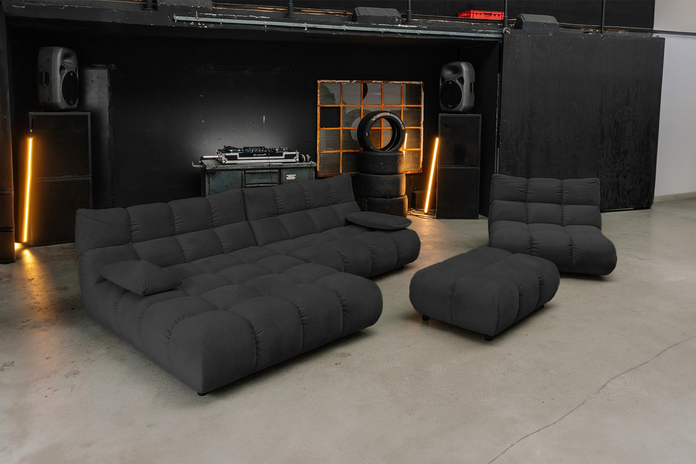 84333560-8455-41f4-ab7a-0c208f95281e