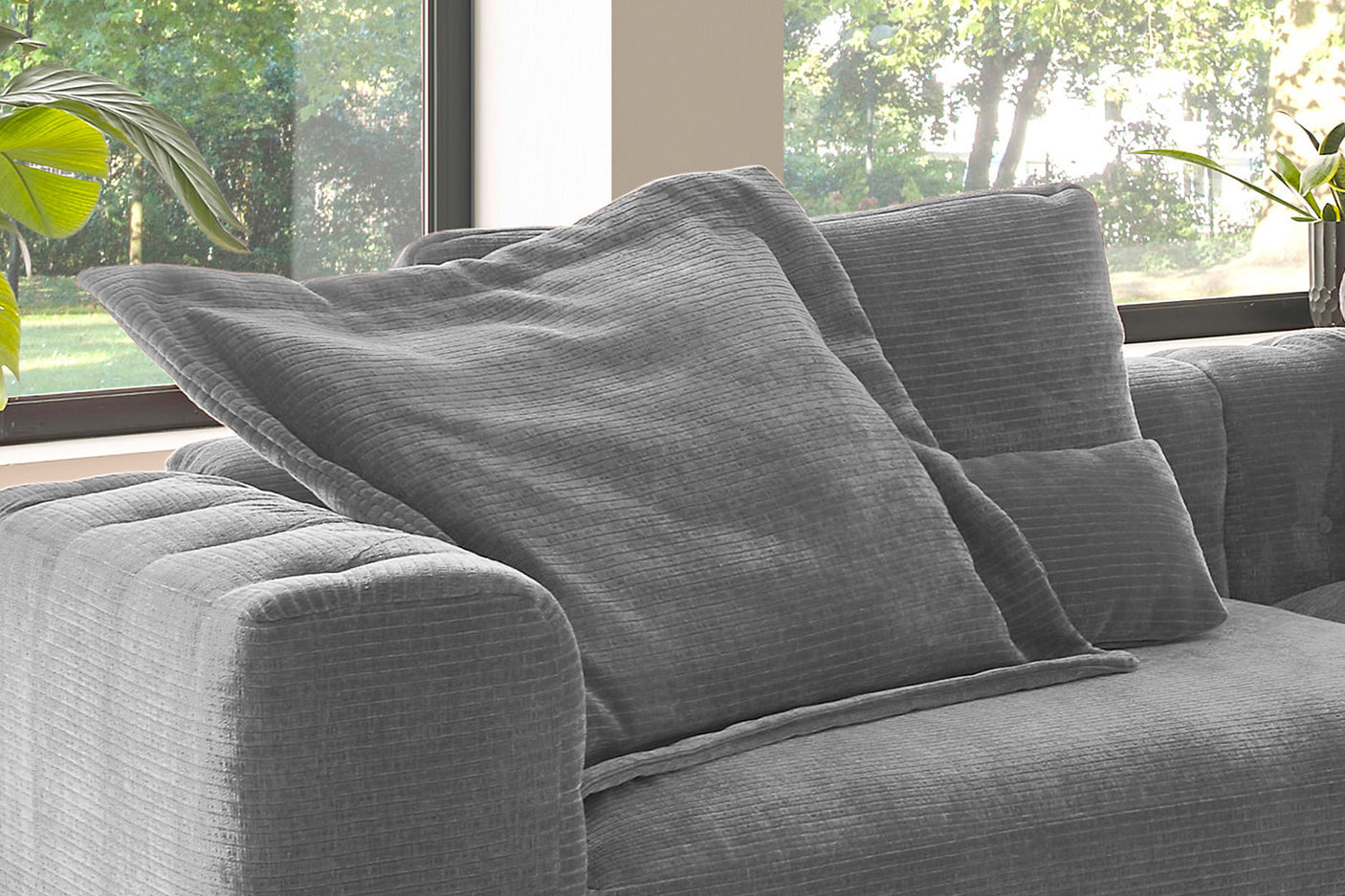 6732ff6d-a2bc-4672-a7b7-2350cd2ef42a