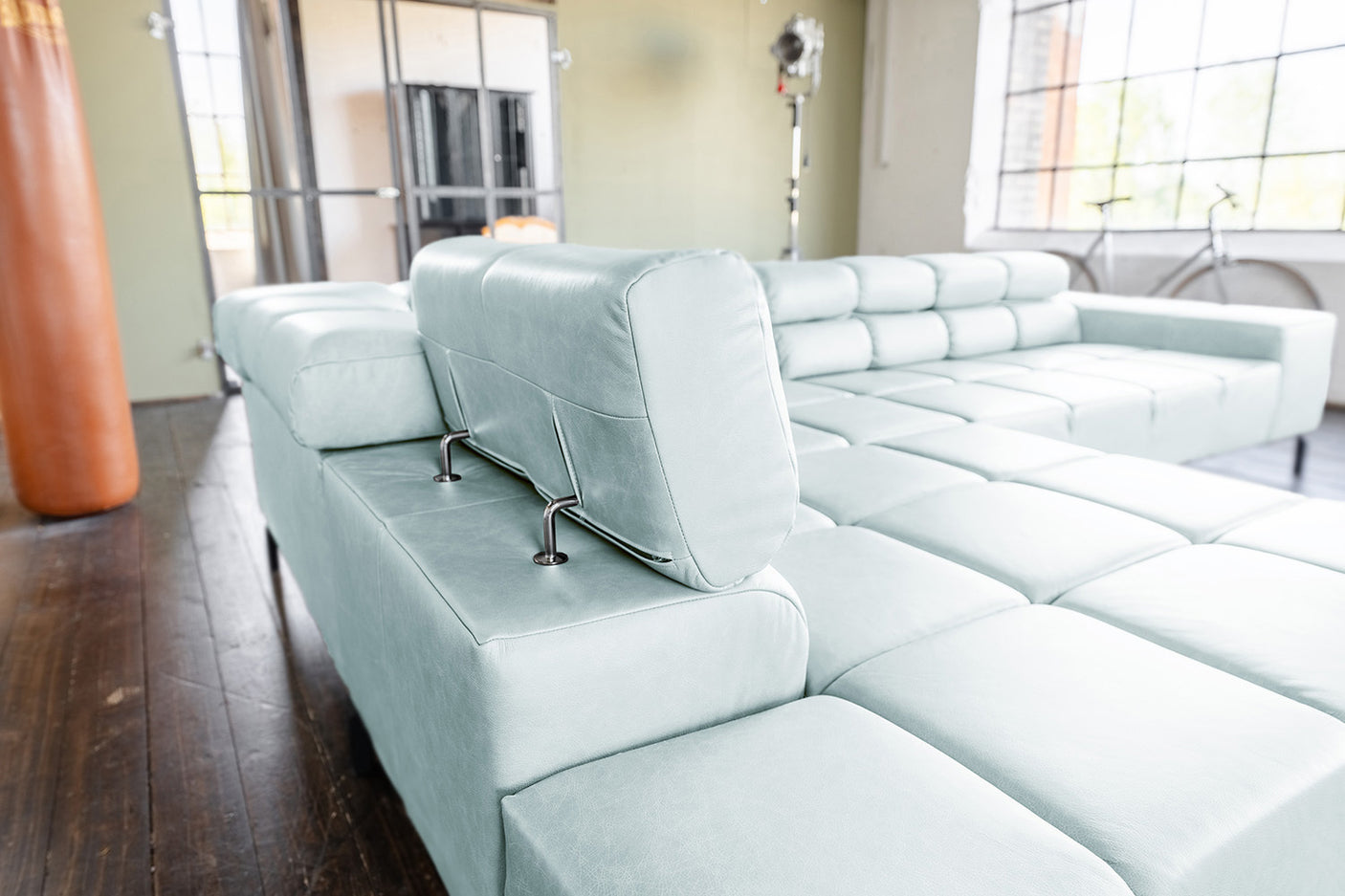 550f6b28-115b-475e-beba-7e50225759f1