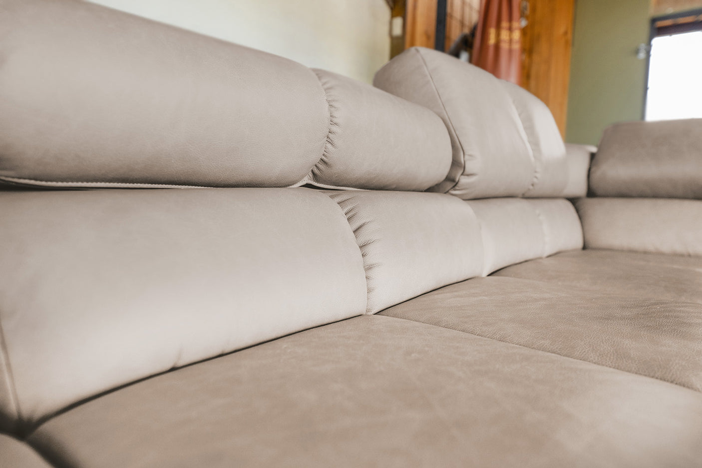 aca309ab-e865-4cc6-a911-4ad72aa0018c