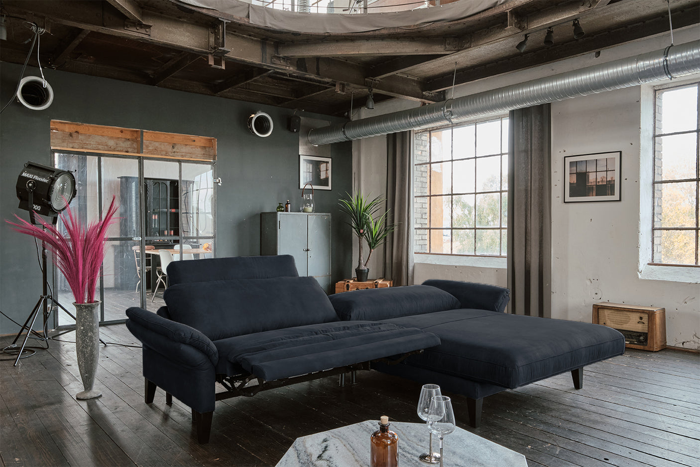 683ce726-b62c-4589-bdfa-4ff551212beb