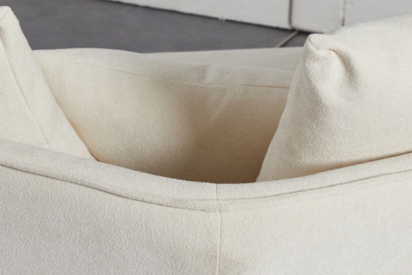 d8c99a1e-0c22-49fc-b96d-1c118b9416ca