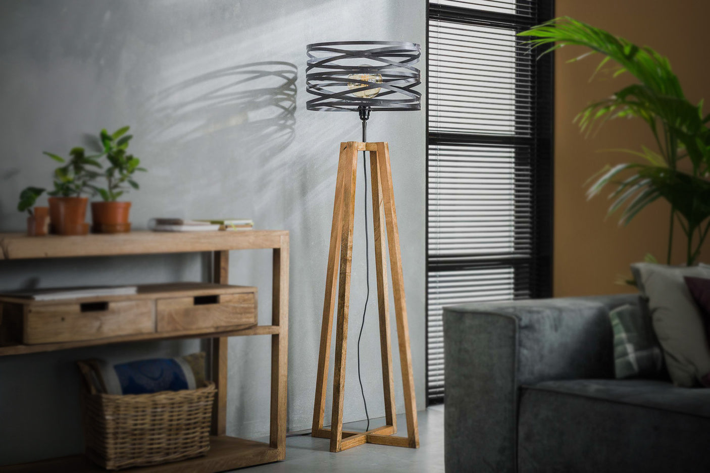 3e9de1e9-375a-405a-a6f5-2ad5f795271f