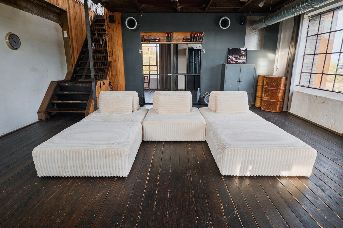 ebc394f7-ca1c-4e57-84f8-fe90ff042612