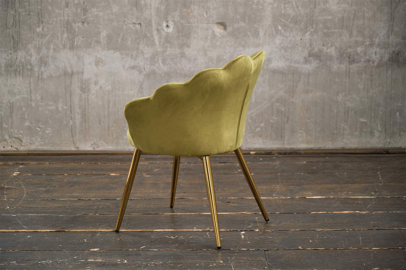 90b9d7c4-6f18-414a-ad3d-27d05b39918c