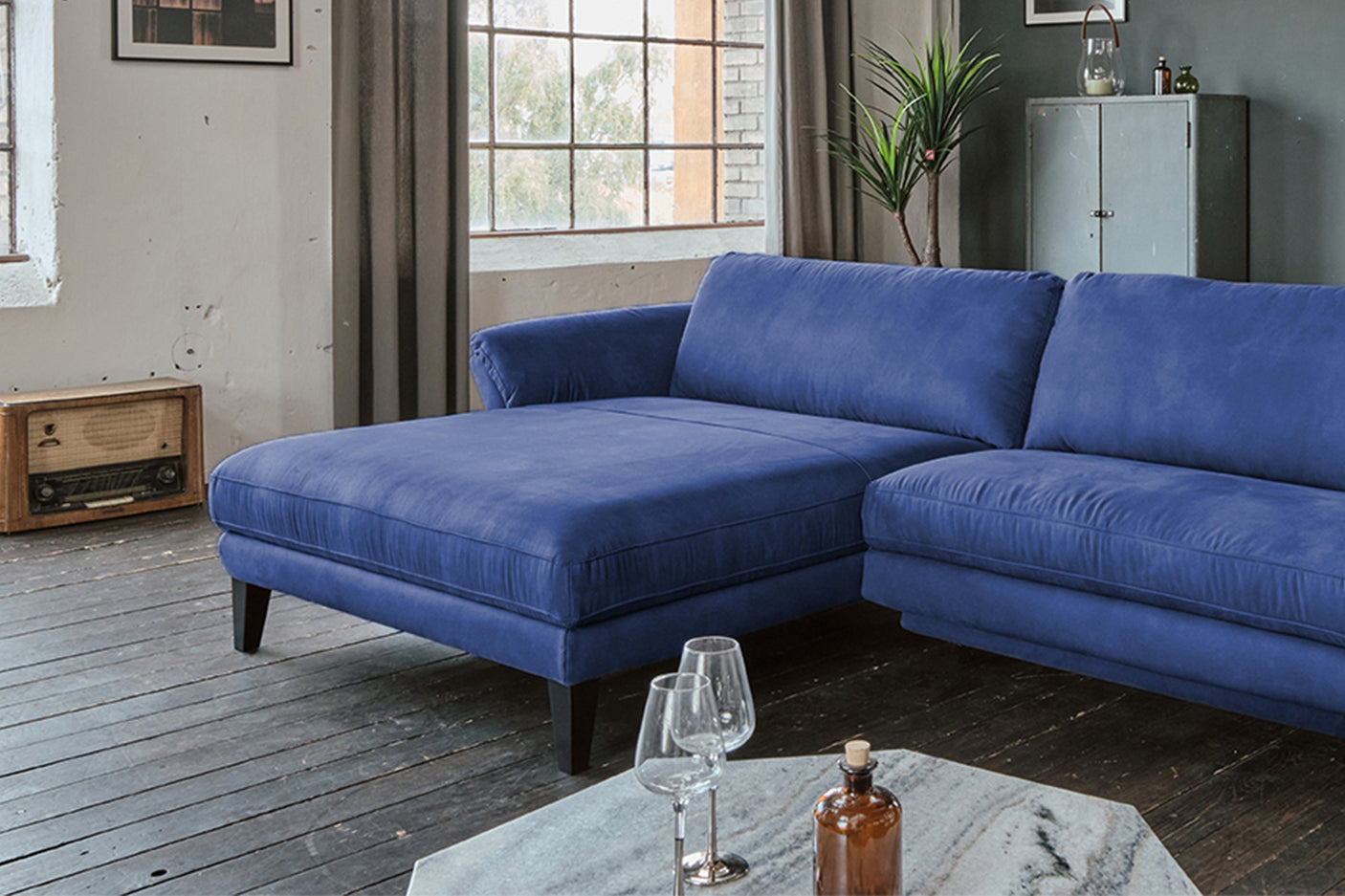 9933ba19-4278-4898-9258-63569ef55841