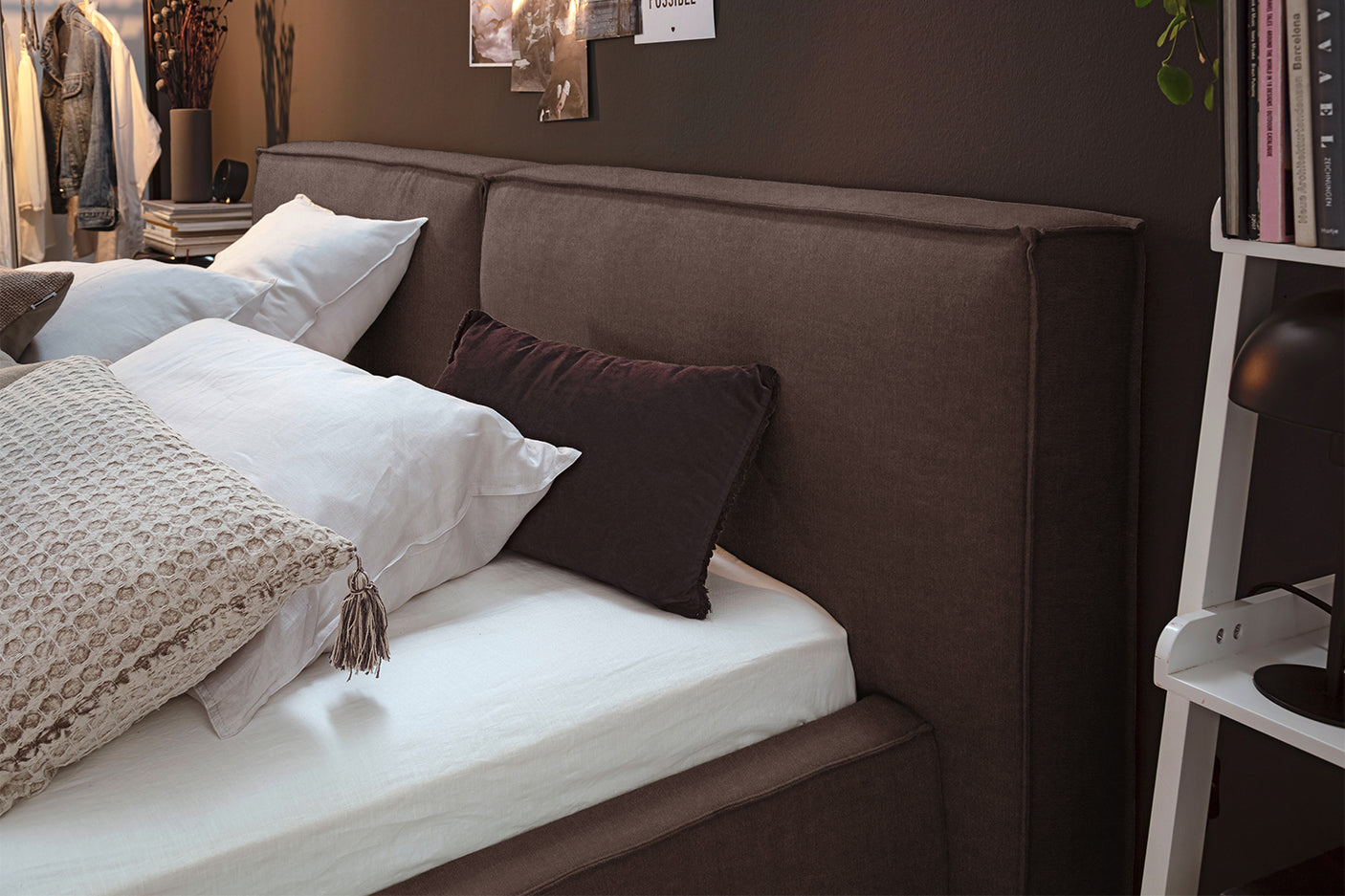 9bb1fa76-787f-40d9-a6b5-f0c1a78b2fc4