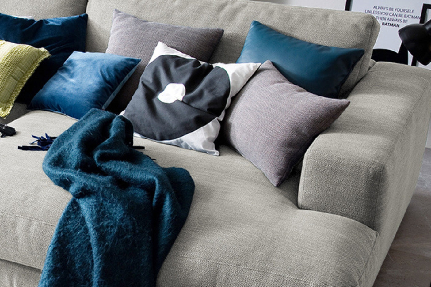 a2663b35-ecfe-43ca-afed-6be1111f7350