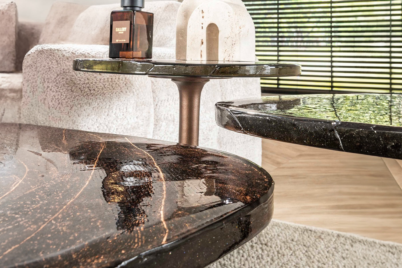 26e8b2a5-013c-4056-8a70-a7476ffa18a7