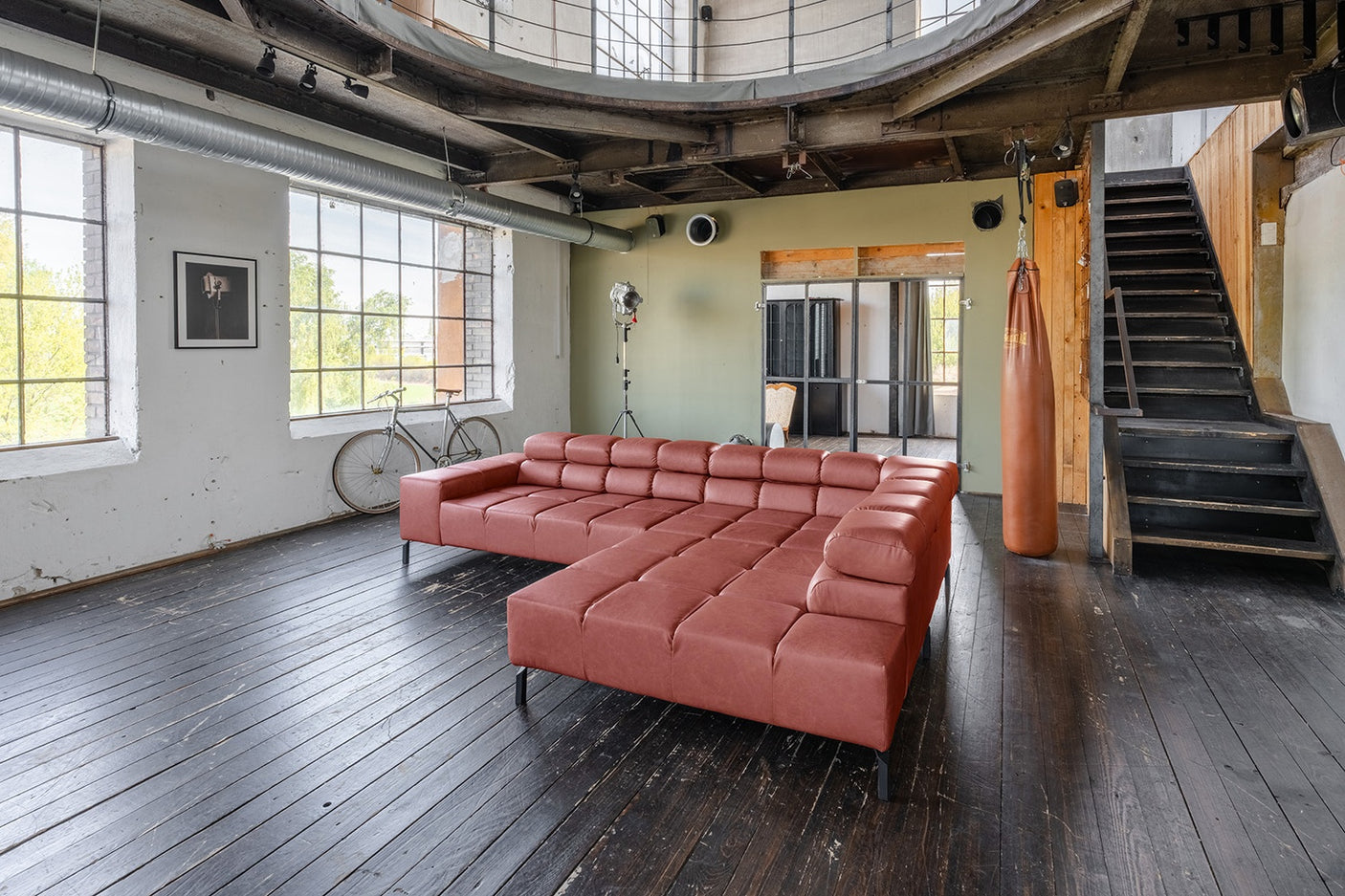 b1c5bc15-06e7-48e0-9f9a-d3eb69fb25c3