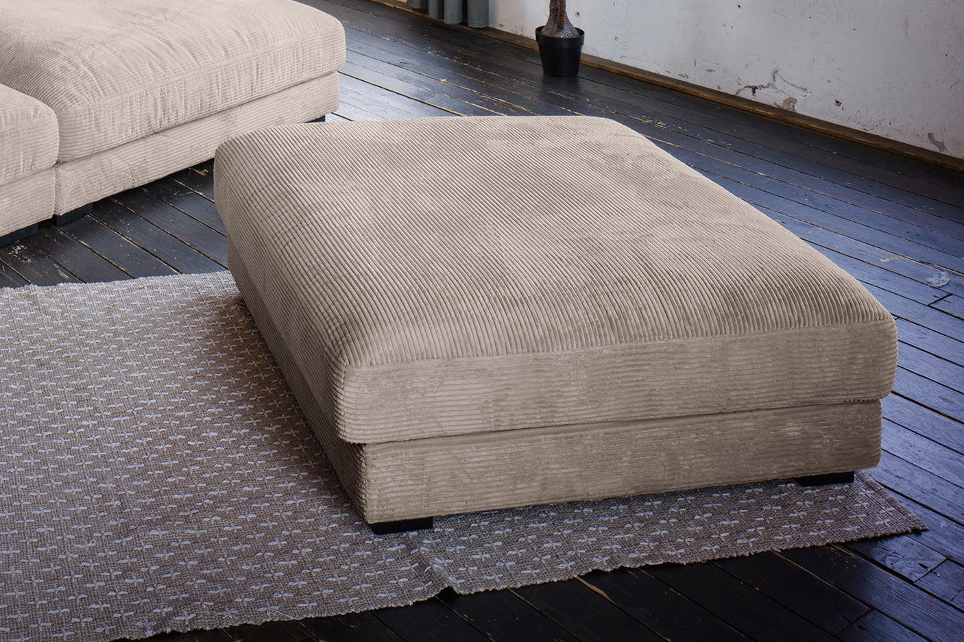 8ef90326-8910-4316-8e67-d075dd755bb5