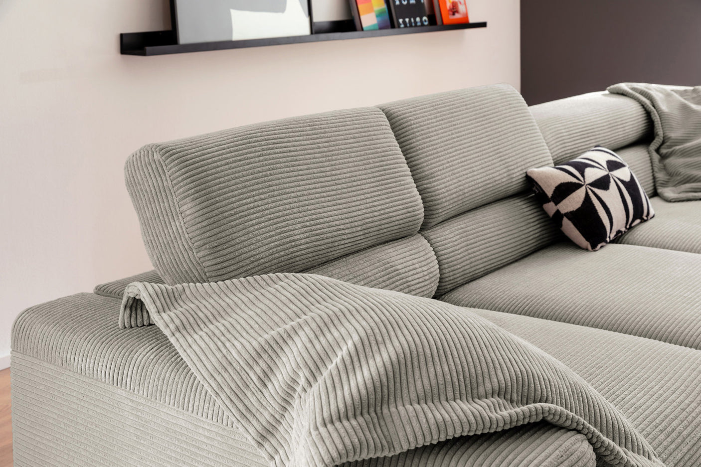 7498b199-feea-4772-ba8d-95397c3cae31