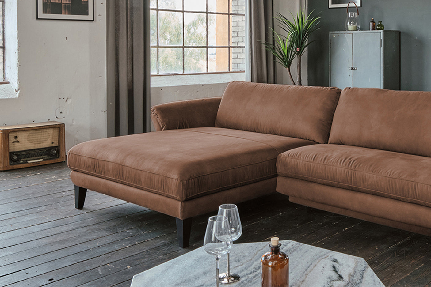 c93f92a9-eba1-40db-b654-11f4f94a9318