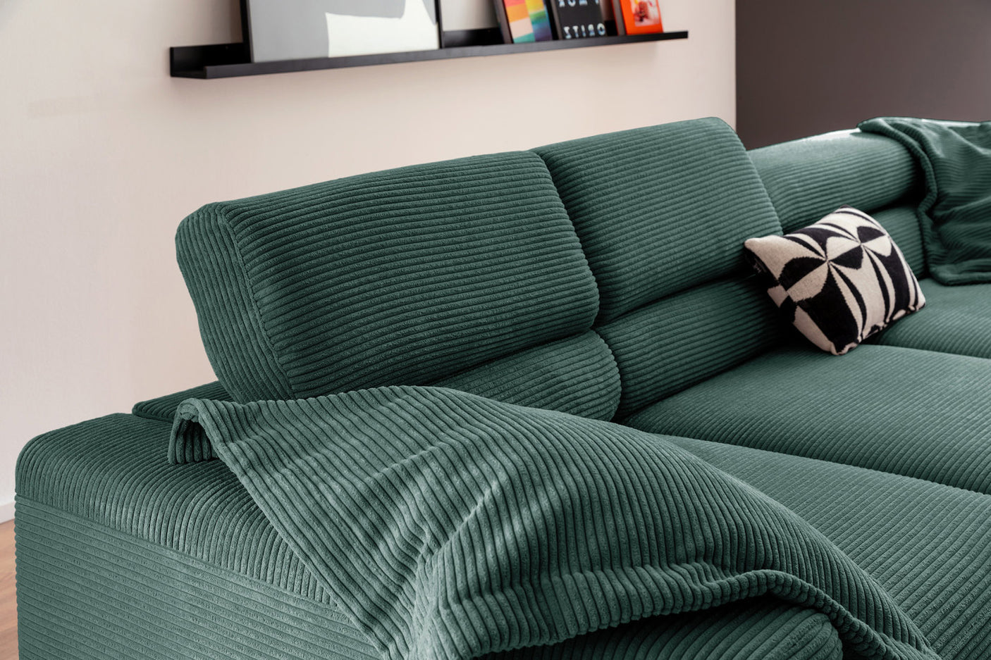 a6d901e0-80cf-439a-9cc3-ca1b34df9ce2