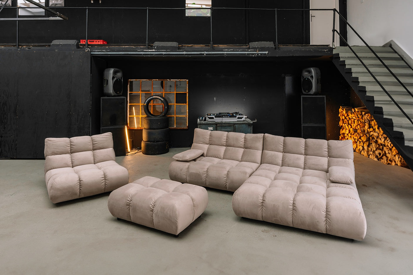 a5888642-fe15-425e-a021-295436843180