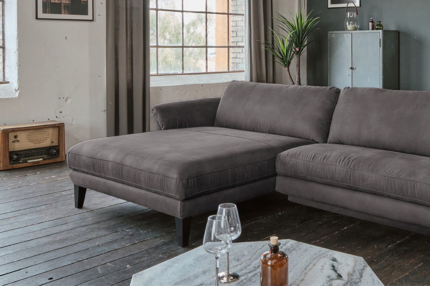 ca01e8f3-b90b-406e-8b15-6463ae5ce57e