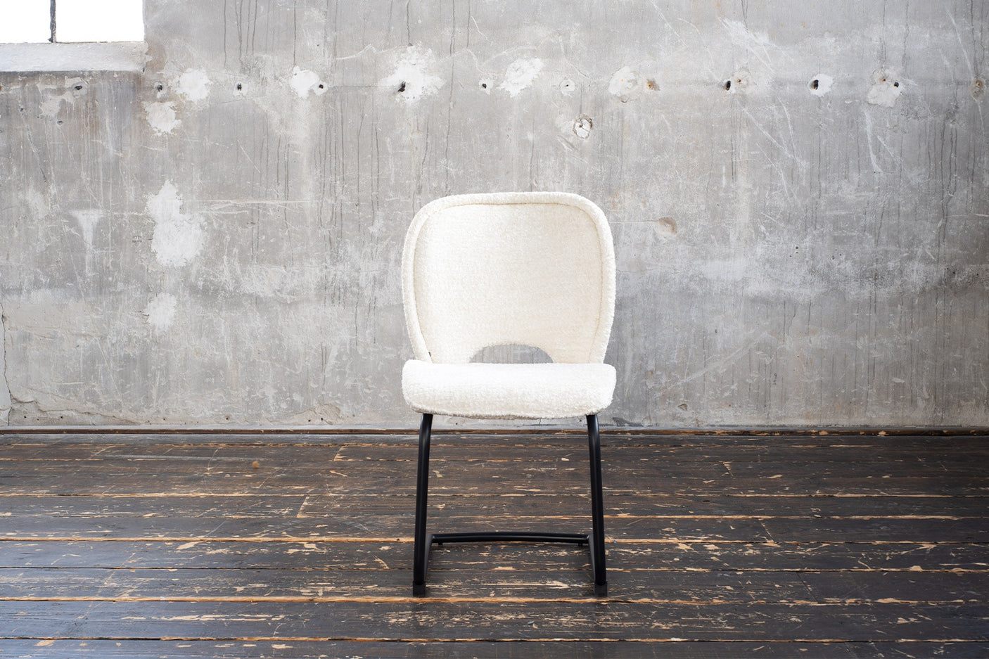 f74585a3-0083-4abd-afb8-ed9162232d78