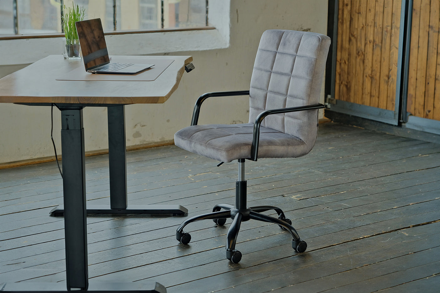 9c1a6fc7-131c-48e5-8923-790253996c0e