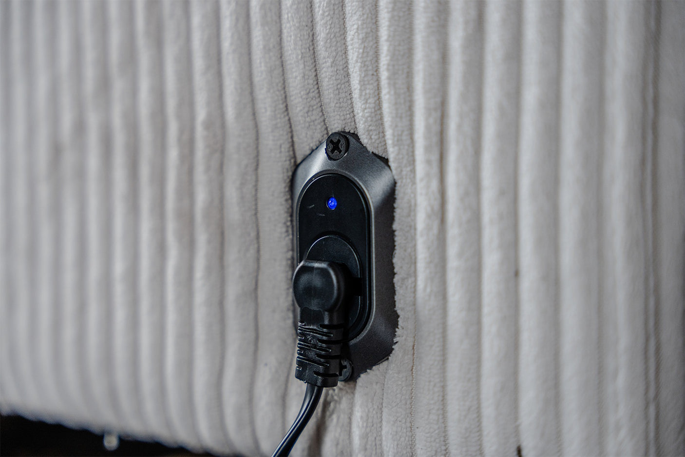 80f25083-6d3e-4a85-a979-4c840080952c