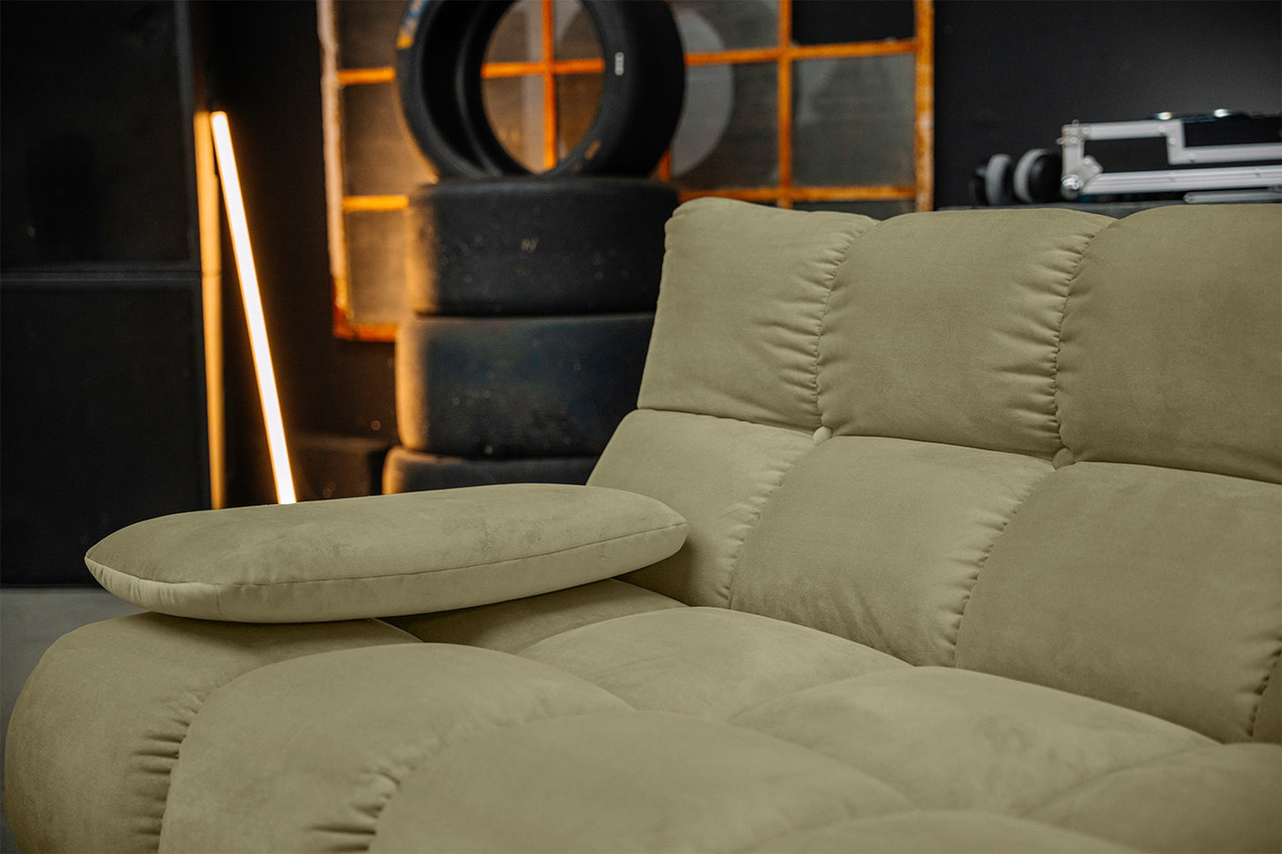 fef76471-c5e5-473c-89f5-337920c29611