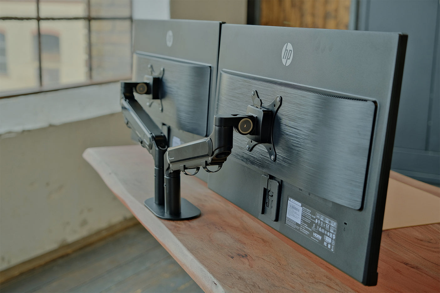 40a2d901-23c7-4289-b744-35bbc6ad9699