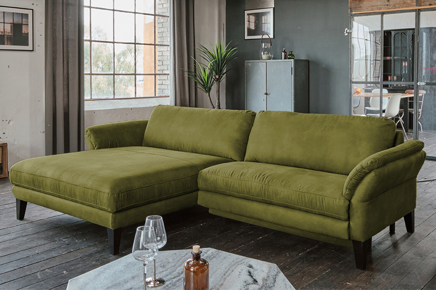 8aa8e145-ce37-45e0-99e9-237bfe5a3c61