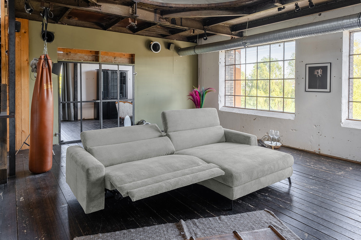 32f9b481-aa7f-4e0b-bd5f-d07c9b3028bb