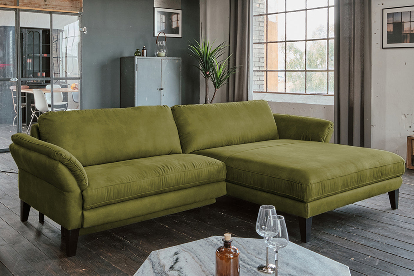 b03eb314-e0bc-4e0d-ad7e-df806223fa4a