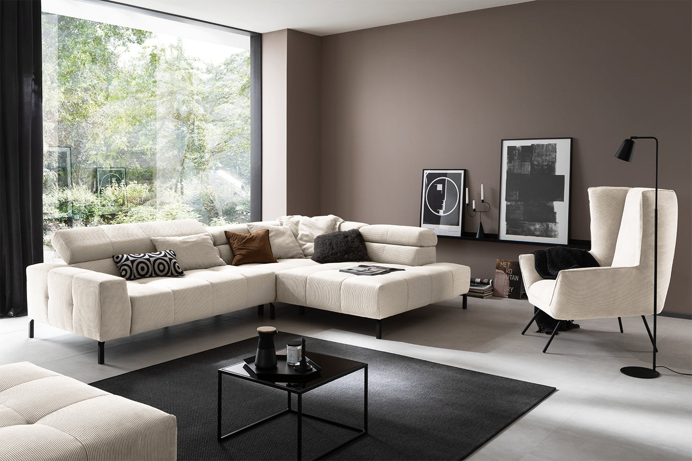 77d9ea2e-e0b7-4b91-adb2-e2db50f5ac02