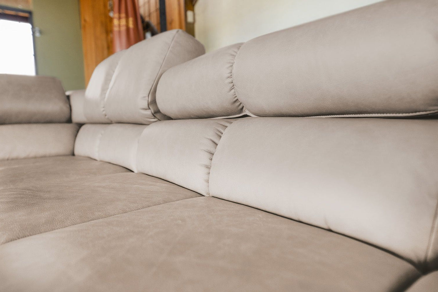 04f08f60-7ab0-4c04-aacb-ec3d66e1aeec