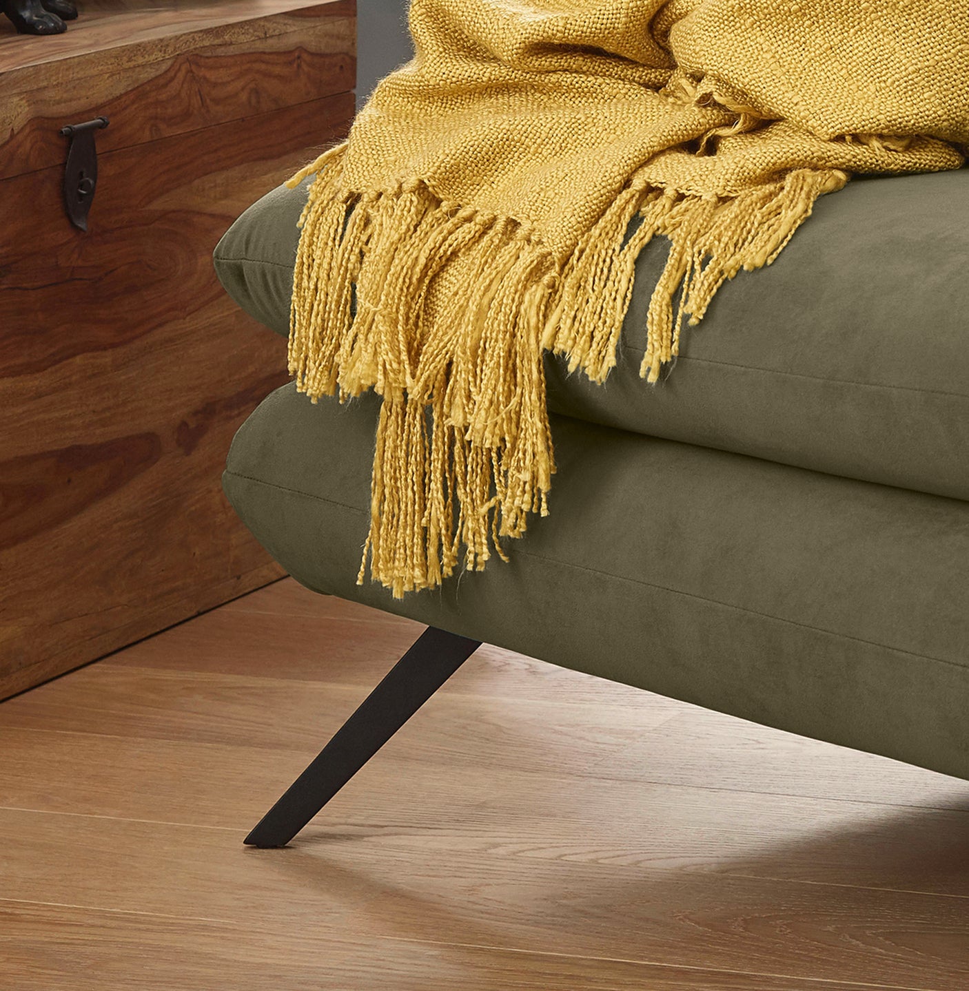 24bb07da-0546-4a4d-915d-62d5cf08d364