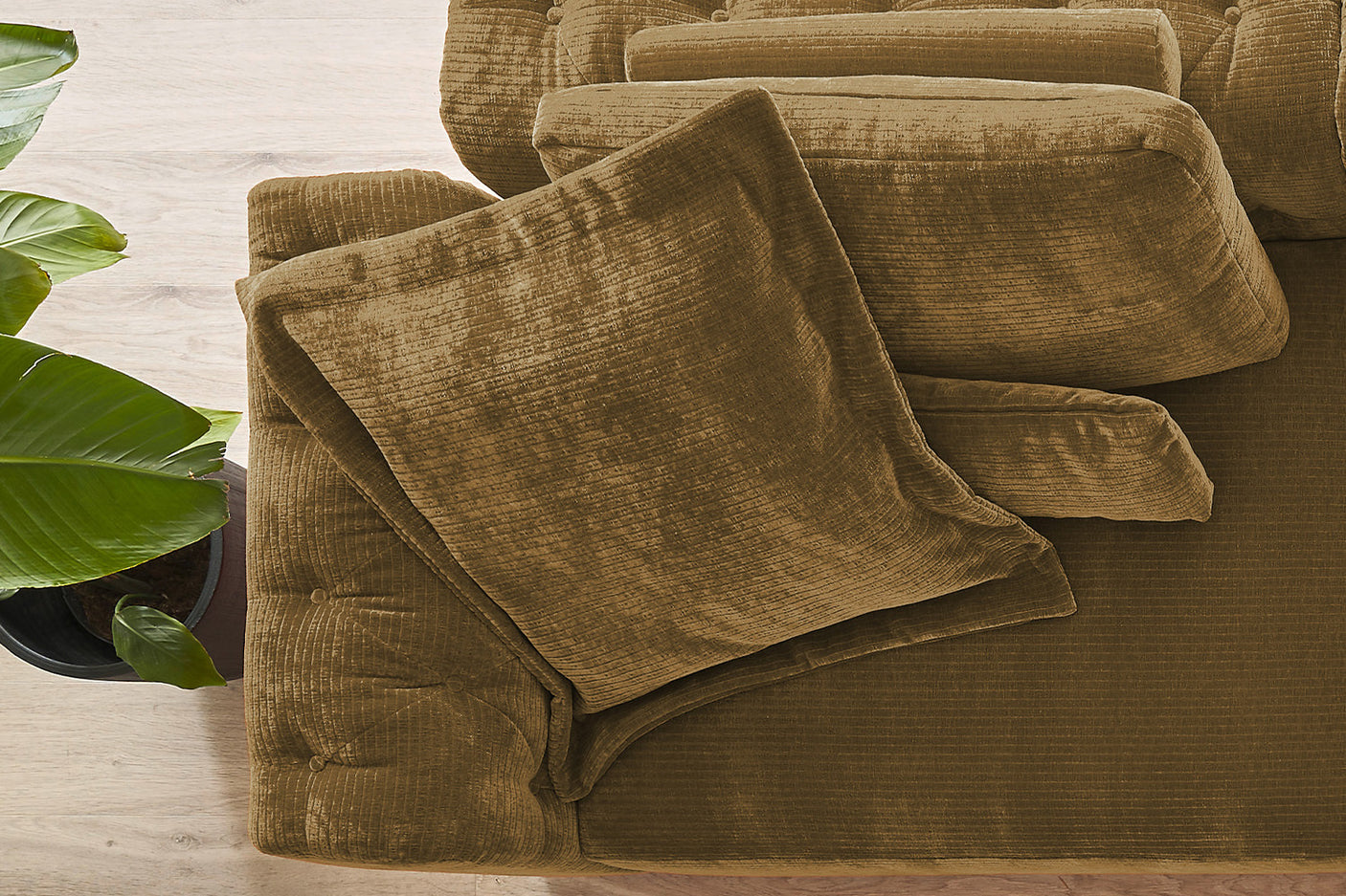 9b712102-2d31-4d9b-8024-9487cf2e0c5b