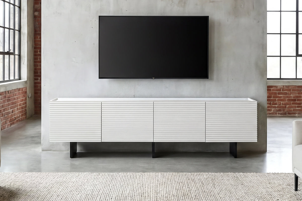 KAWOLA Lowboard LYNN TV-Board 4 Türen lackiert weiß