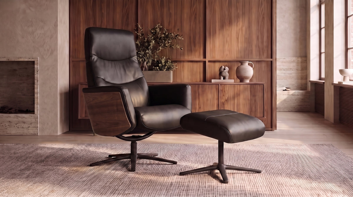 KAWOLA Relaxsessel VANITAS Drehsessel Leder schwarz mit Hocker, Armlehne Nussbaum