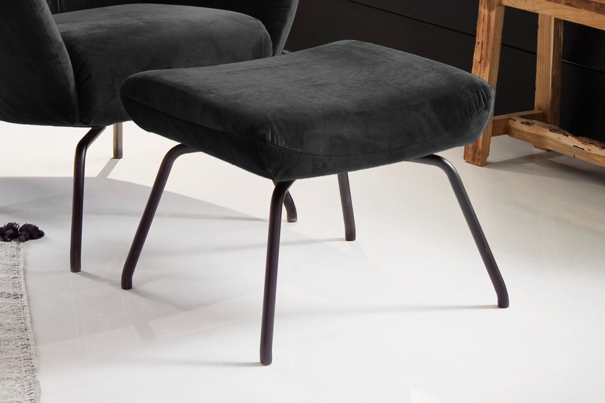 KAWOLA Sessel LOTTE Ohrensessel velvet schwarz mit Hocker