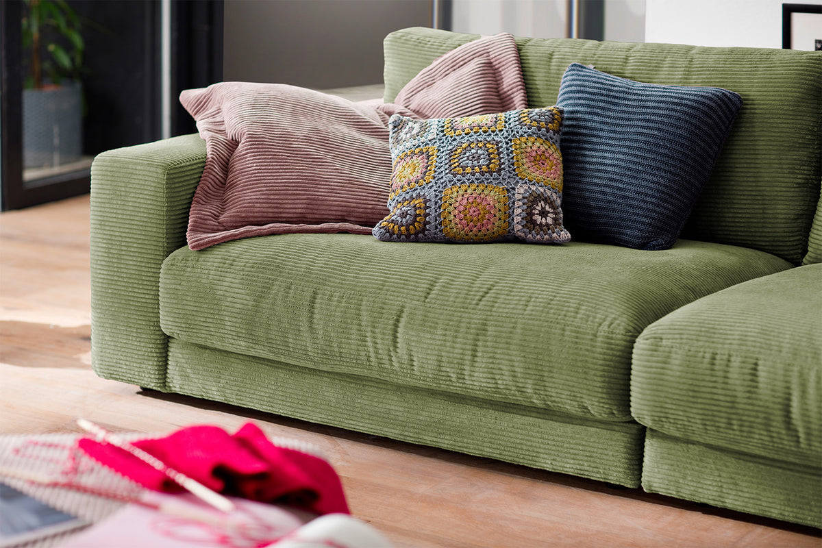 KAWOLA Sofa MADELINE 3-Sitzer Cord olivgrün