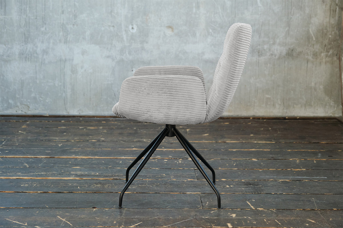 KAWOLA Stuhl NEW CHARME Drehstuhl Esszimmersessel Cord hellgrau