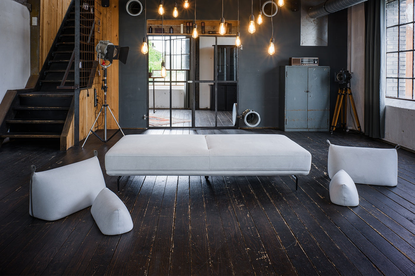 025c1503-6285-4c80-b611-84c7197438b0