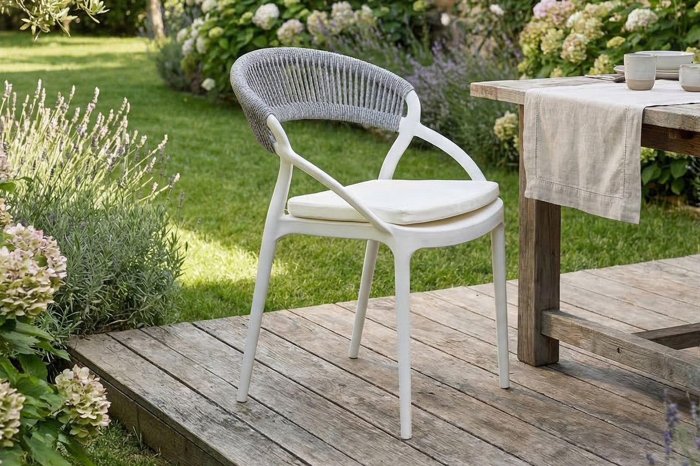 a5b8773e-8b8e-46b0-9d70-f0754b124c9c