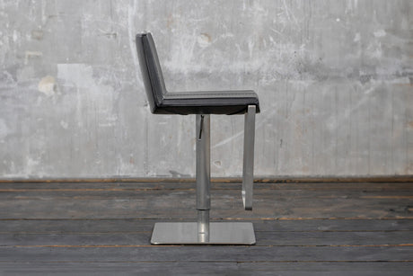 4d9cddba-9daa-4ecb-93ec-c9867303fc6f