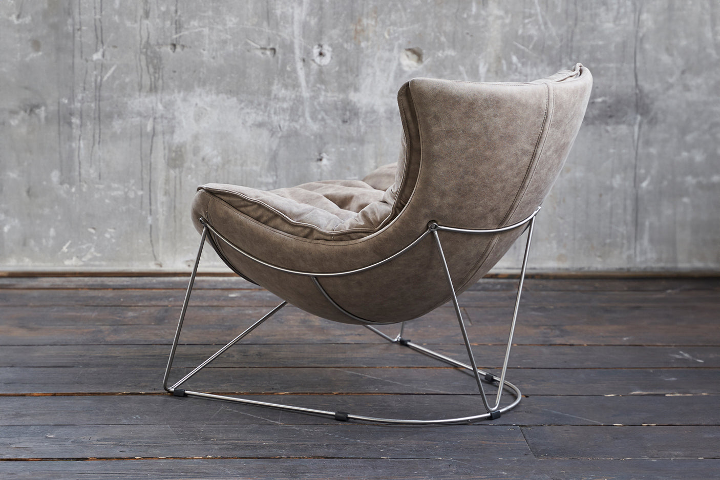 9e755d15-6867-4d4c-87e3-7c50f4c52a3d