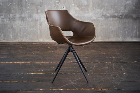 b0ad791b-61d7-4752-be59-eeb73811615c