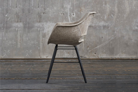 6e53a1f1-82e5-4f21-ae7d-c09169c58a88