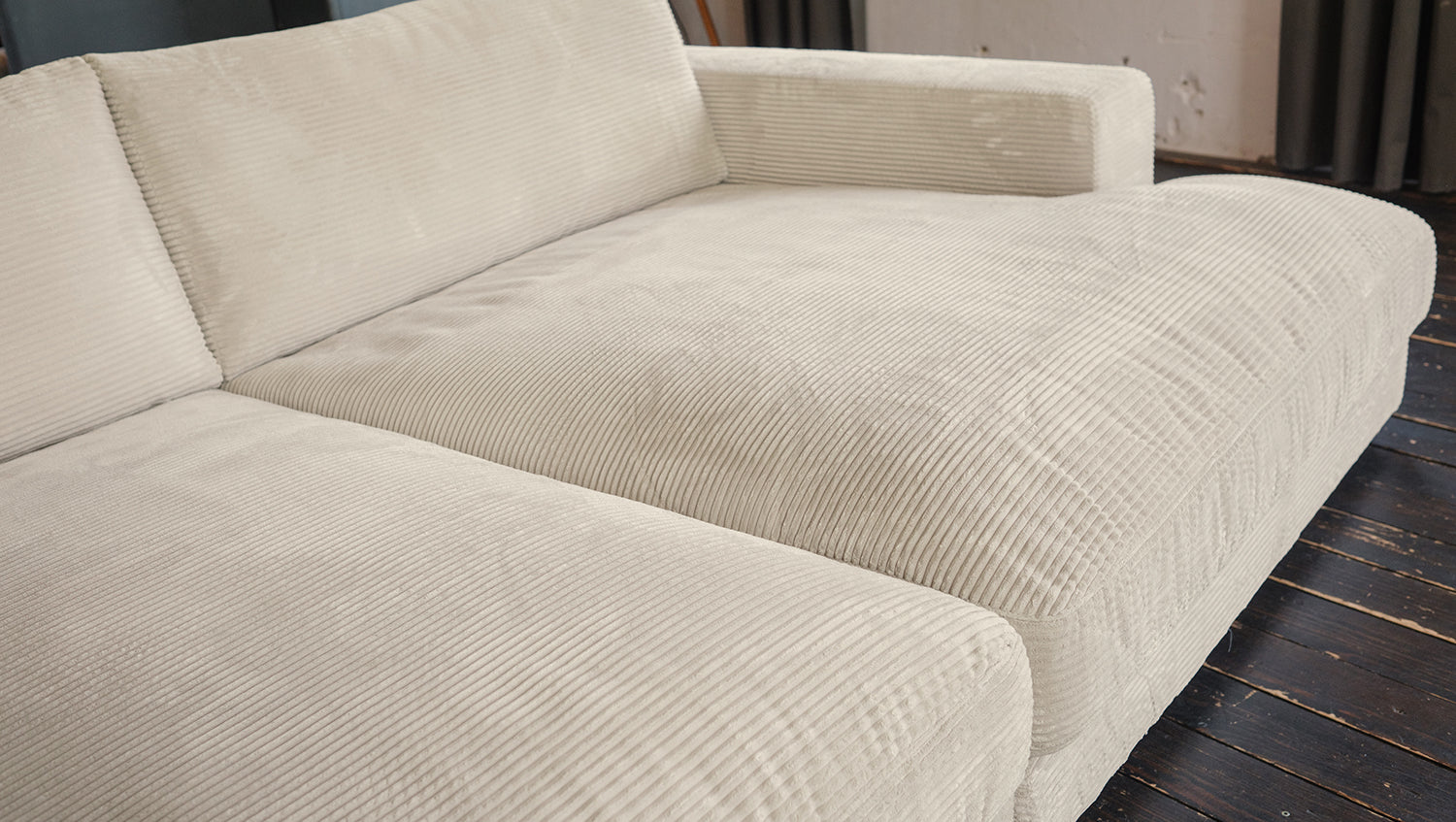 KAWOLA Big Sofa MADELINE Cord cremeweiß mit Hocker und 4 Zierkissen